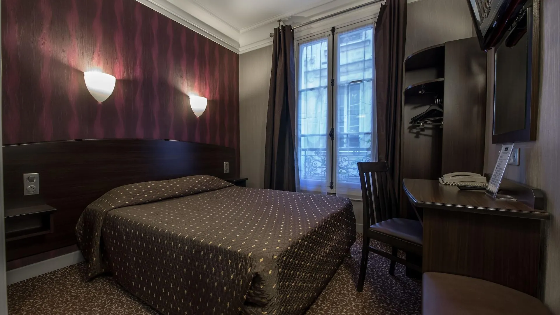Victor Masse Hotel Paris