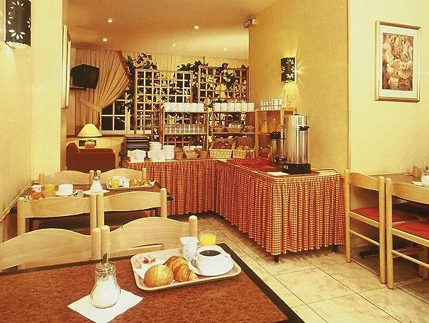 Victor Masse Hotel Parijs